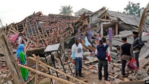 Reruntuhan gempa cianjur
