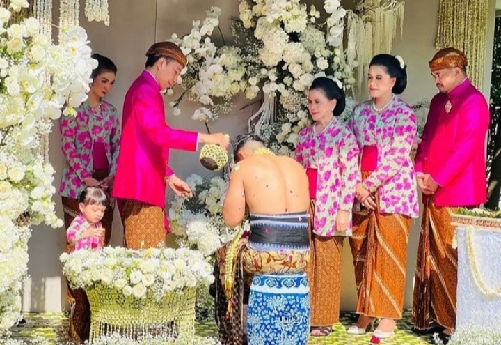 Prosesi Siraman, Jokowi Beri Pesan Ini untuk Kaesang Pangarep