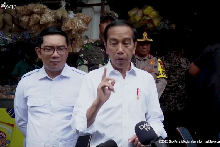 Usai Makan Bareng Prabowo, Ridwan Kamil Lanjut ke Solo Temui Jokowi