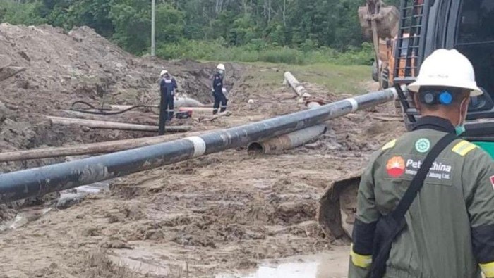 Pipa Migas PetroChina di Jambi Meledak, 1 Pekerja Tewas dan 7 Terluka