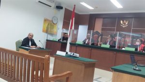 sidang kasus penyelundupan mikol