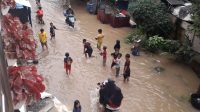 Banjir melanda 11 kecamatan di Bekasi akibat hujan lebat sejak Minggu, 26/2/2023. | Mohammad Arfan Fauzi/Forum Keadilan