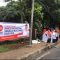 Simpatisan Berbaris di Tepi Jalan Jelang Deklarasi Anies di DPP PKS