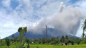 Gunung Marapi, Sumatra Barat