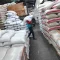 Stok Beras di Pasar Induk Cipinang Menipis, Bulog Bakal Gelontorkan 315 Ribu Ton
