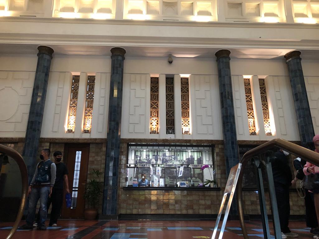 Wisatatan mengunjungi Museum Bank Indonesia, Jakarta, Sabtu, 25/2/2023.