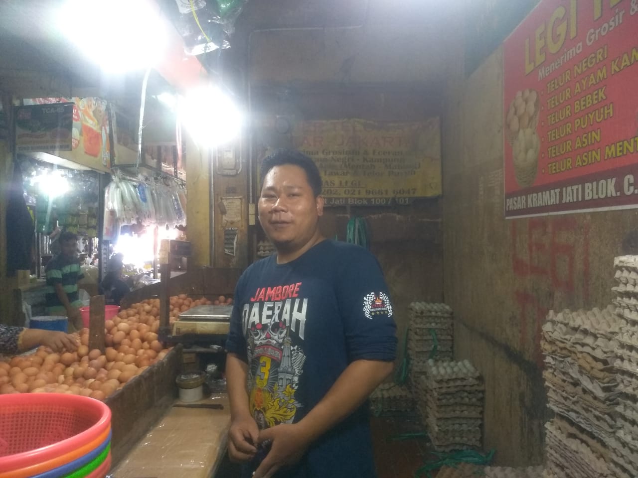 Pedagang di Pasar Kramat Jati