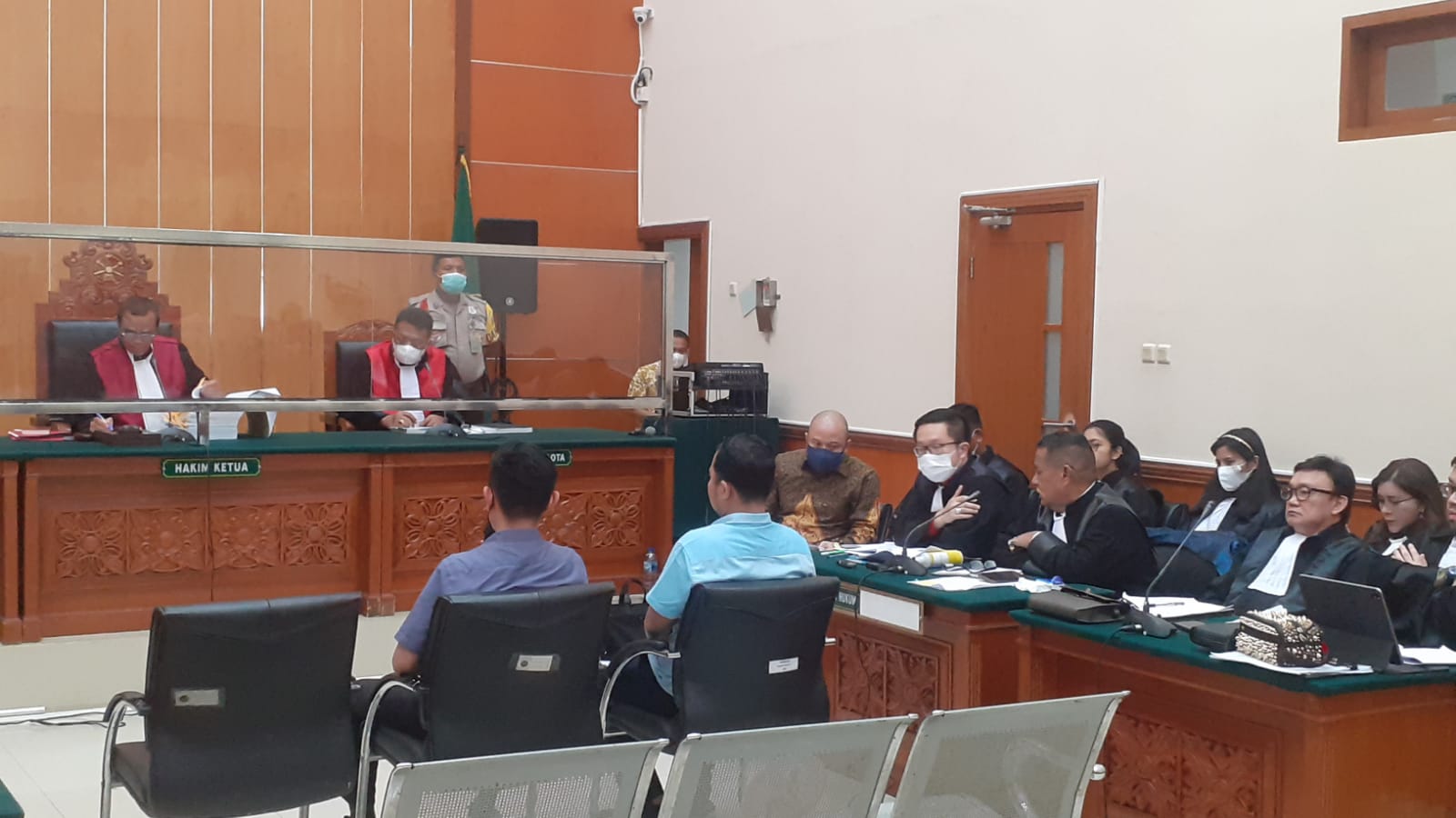 SIDANG lanjutan mendengarkan saksi-saksi kasus peredaran narkotika jenis sabu dengan terdakwa Irjen Teddy Minahasa di PN Jakarta Barat, Kamis, 16/2/2023. | As'ad Syamsul Abidin/Forum Keadilan
