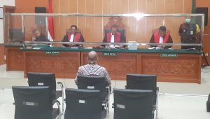 Sidang Teddy Minahasa, Majelis Hakim tolak Eksepsi