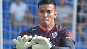 Teja Paku Alam, kiper Persib