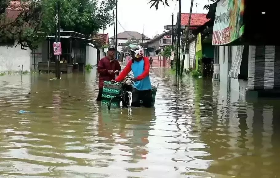 Banjir Pati, Ribuan Rumah di 55 Desa Masih Terendam