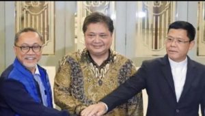 Airlangga Hartarto bersama Zulkifli Hasan dan Mardiono. | Ist