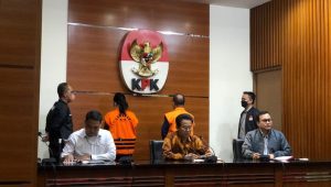 Bupati Kapuas Ben Brahim S Bahat dan istrinya, Ary Egahni Ben Bahat ditetapkan sebagai tersangka atas kasus korupsi. | Merinda Faradianti/Forum Keadilan