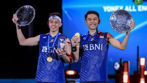 Fajar/Rian menyabet gelar juara ganda putra All England 2023.| ist