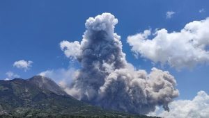Awan Panas Gunung Merapi mengarah ke Kali Bebeng dan Krasak. | Dok BPPTKG