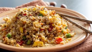 Ilustrasi nasi goreng babi