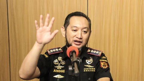 Kepala Bea Cukai Makassar Andhi Pramono