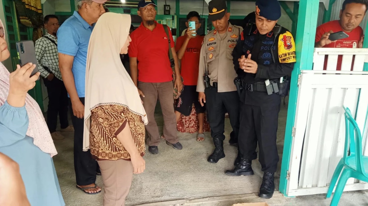 Astaga, Lagi Bersih-Bersih Lemari Ibu di Blora Ini Temukan Granat