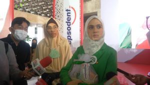 Nycta Gina sebut ajarkan anaknya berbagi sejak dini