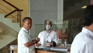 Ketua DPRD DKI Jakarta, Prasetyo Edi Marsudi tiba di KPK