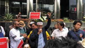 Direktur Eksekutif Amnesty International Indonesia, Usman Hamid, Sebut KPK dalam Tanda Bahaya