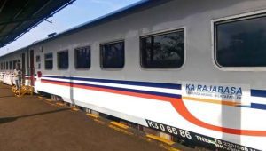 Kereta api Rajabasa. | ist