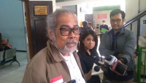 Ketua Komisi Perlindungan Anak Indonesia (KPAI) Arist Merdeka Sirait hadir dalam sidang vonis terdakwa AG (15) di kasus penganiayaan Cristalino David Ozora (17) di Pengadilan Negeri (PN) Jakarta Selatan (Jaksel) hari ini, Senin, 10/4/2023.