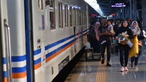 Penumpang kereta api. | Ist