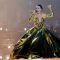 Katy Perry Tampil Memukau dengan Gaun Emas di Konser Penobatan Raja Charles III