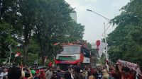 Bus yang membawa arak-arakan Timnas U-22 Indonesia. | Ist