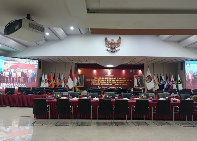 Hari Kedua Pendaftaran Bacaleg DPR di KPU Masih Sepi