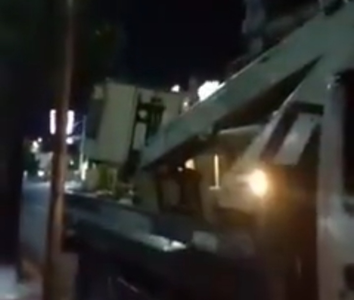 Bawaslu Usut ASN yang Perintah Mobil Crane Pemkot Bandar Lampung Pasang Bendera Nasdem