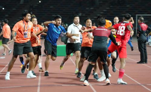 Kericuhan saat final sepak bola SEA Games 2023 Indonesia vs Thailand. | Ist