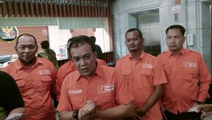 Partai Buruh Ajukan Uji Formil Ke MK | Novia Suhari/forumkeadilan.com