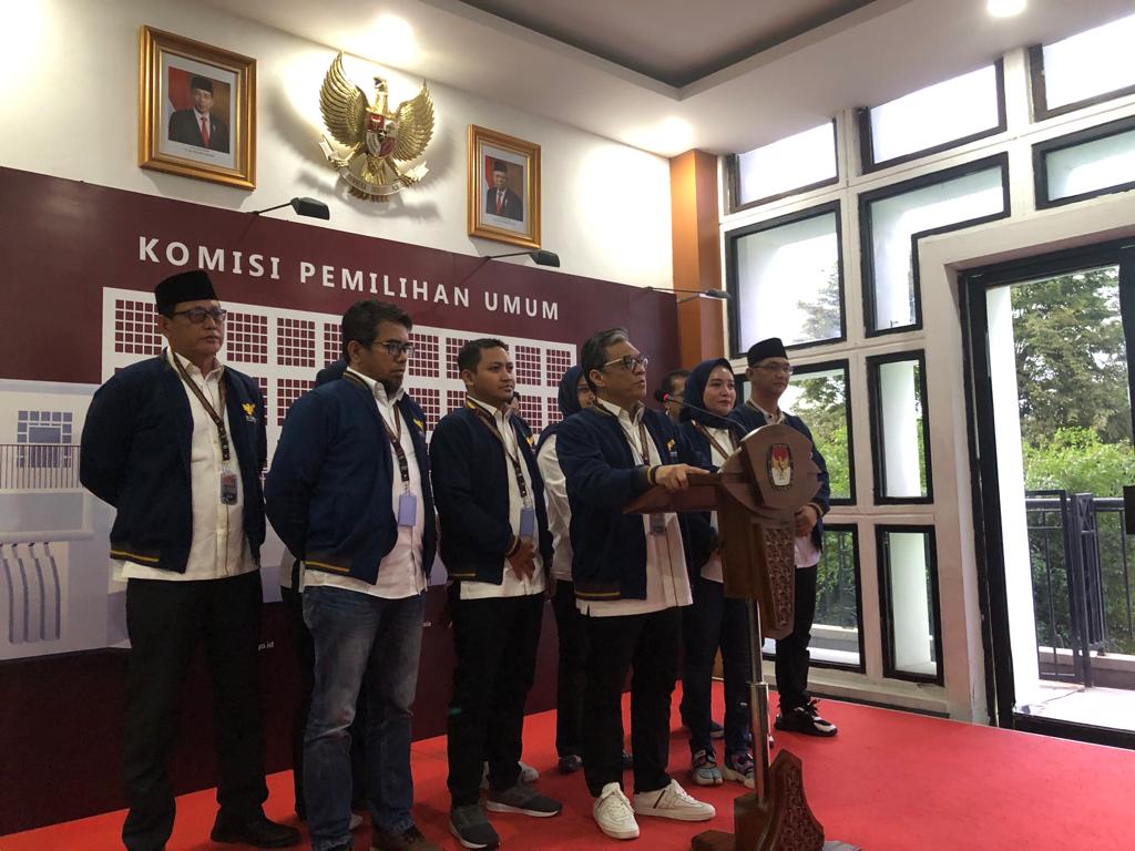 Partai Garuda Daftarkan 582 Bacaleg ke KPU, Didominasi Tokoh Muda
