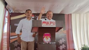 Patrice Rio Capella resmi mendaftarkan sebagai calon anggota Dewan Perwakilan Rakyat Daerah Republik Indonesia (DPD RI) di KPU Bengkulu, Kamis, 11/5/2023.