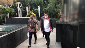 Hasbi Hasan tiba di KPK untuk menjalani pemeriksaan terkait kasus suap penanganan perkara di MA