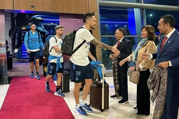 Salah Satunya Messi, Inilah Profil 3 Pemain Bintang Argentina yang Batal ke Indonesia