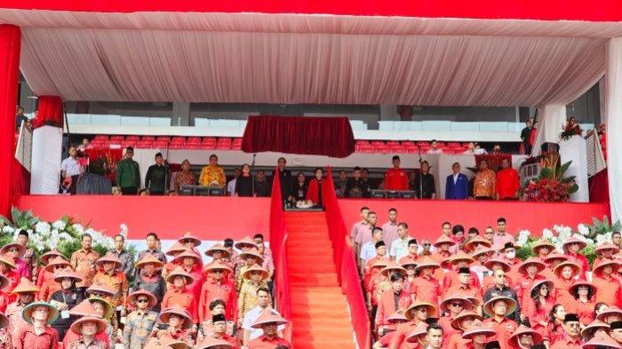 Jokowi dan Ketum Parpol Pro Ganjar Hadiri Puncak BBK, AHY Nggak Diundang