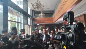 Kuasa hukum Yohan Suryanto, Benny Daga, saat menghadiri sidang lanjutan kasus dugaan korupsi BTS 4G, Selasa, 11/7/2023 | Syahrul Baihaqi/Forum Keadilan