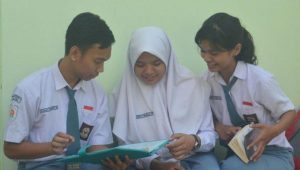 Ilustrasi pelajar SMA`