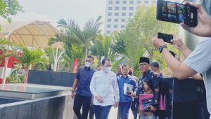 Sekretaris Mahkamah Agung (MA) nonaktif Hasbi Hasan memenuhi panggilan penyidik Komisi Pemberantasan Korupsi (KPK), Rabu, 12/7/2023.