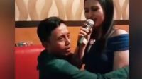 Pengemis di Pati bernama Aris viral setelah terciduk karaoke bersama LC. | ist