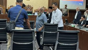 Lukas Enembe hadir di sidang Tipikor, Senin, 7/8/2023