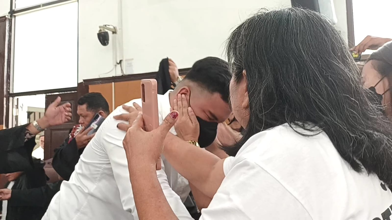 Shane Lukas Divonis 5 Tahun, Keluarga Singgung Vonis Ringan Bharada E