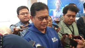 Viva Yoga Mauladi memberikan keterangan di kantor DPP PAN, Jakarta Selatan, Selasa, 12/9/2023.