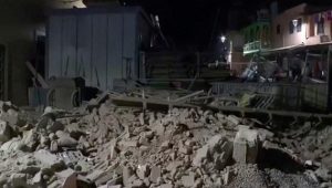 Gempa berkekuatan magnitudo 6,8 mengguncang Maroko bagian tengah pada Jumat, 8/9/2023 pukul 23.11 malam waktu setempat (22.11 GMT).