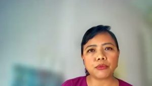 Pakar Hukum Tata Negara Bivitri Susanti dalam diskusi berjudul "MK: Mahkamah Konstitusi atau Mahkamah Kekuasan?" yang digelar di Sadjoe Resto, Tebet, Jakarta Selatan, Minggu, 15/10/2023 | Tangkapan Layar/Forum Keadilan