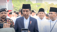 Presiden Joko Widodo (Jokowi) saat memberika keterangan pers usai menghadiri apel Hari Santri 2023 di Surabaya, Jawa Timur, Minggu, 22/10/2023 | YouTube Sekretariat Presiden