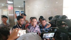 Kuasa Hukum Firli Ian Iskandar di luar Gedung Bareskrim, Jakarta Selatan, Kamis, 16/11/2023 | Syahrul Baihaqi/Forum Keadilan